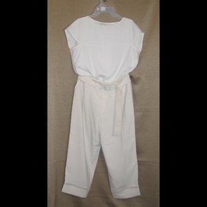 Club Monaco loose fitting belted cropped pants B0004
